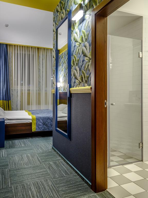 Road Star Hotel Dnipro Eksteriør bilde