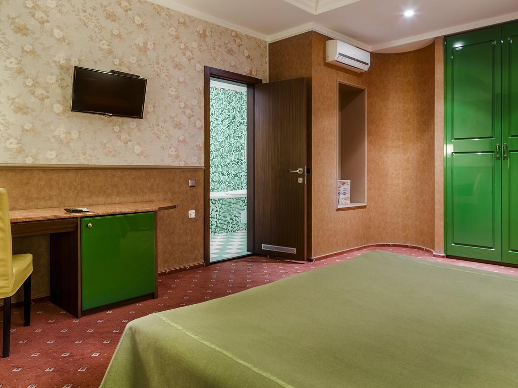 Road Star Hotel Dnipro Eksteriør bilde